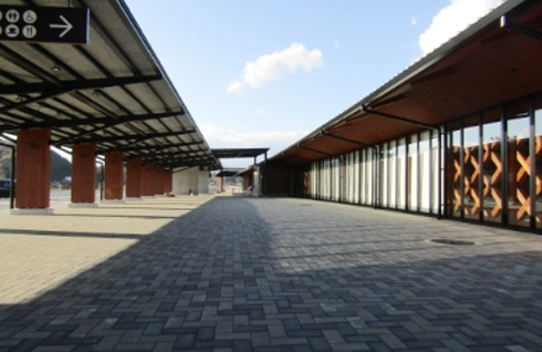 島根県大田市/道の駅ごいせ仁摩/にぎわい広場