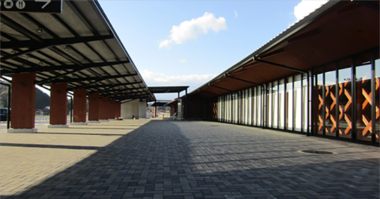 島根県大田市/道の駅ごいせ仁摩/施設について